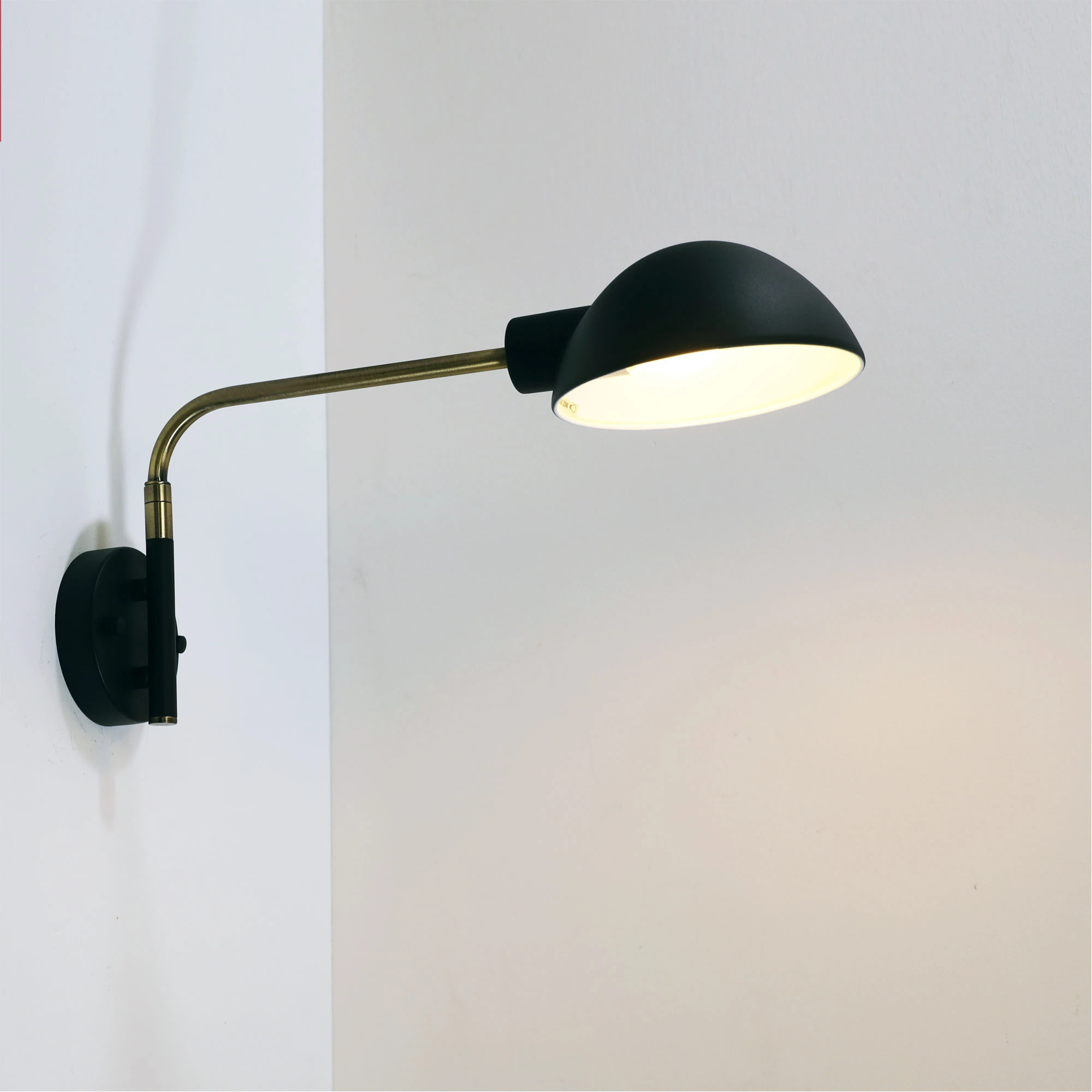 Wall light KLAS E27 BRS Wall light KLAS E27 BRS