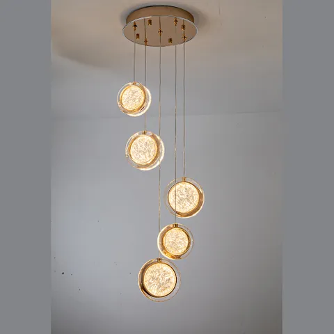 Pendant light Yoyo-5 LED 50W 3CCT GLD Pendant light Yoyo-5 LED 50W 3CCT GLD