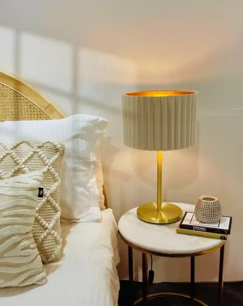 Table lamp Tamaresco WHT