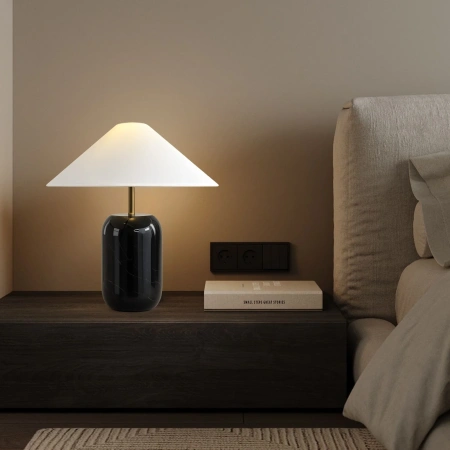 Table lamp Petra solid marble E27