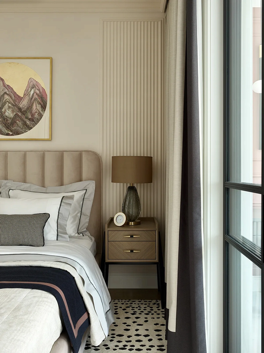 Apartment with universal layout