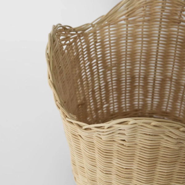 Festonne Planter Basket