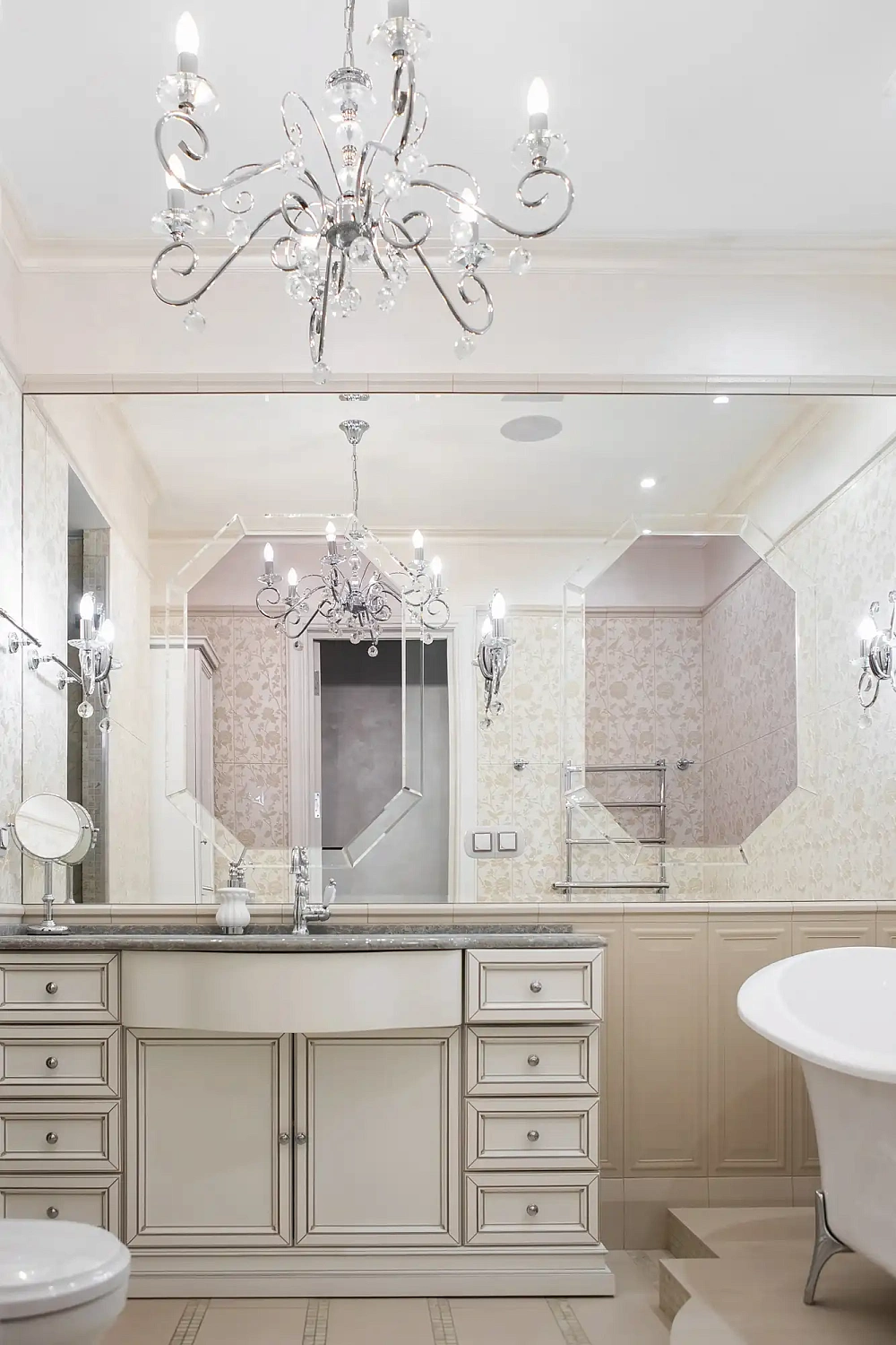 Apartment with a Soft and Stylish Interior