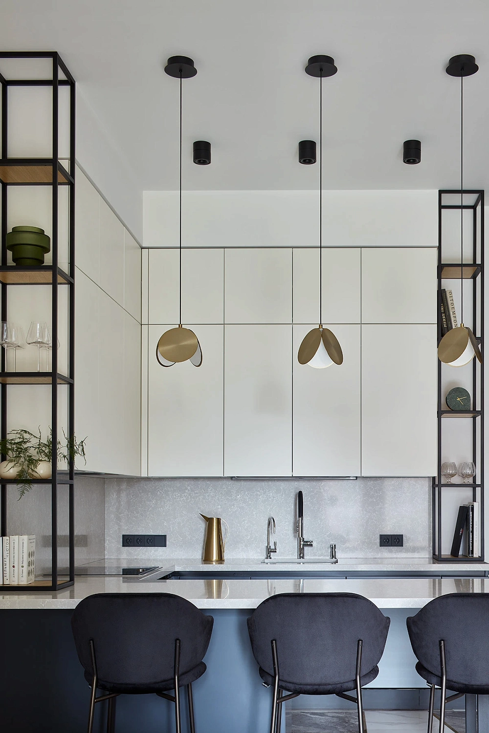 Apartment with emerald accents