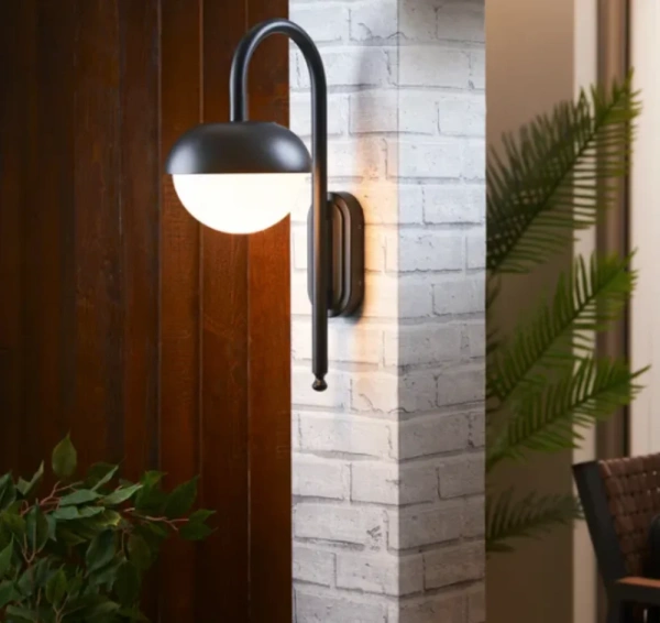 Wall light Emilia e27 IP54 BLK