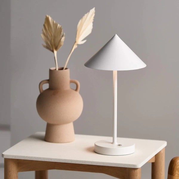 Table lamp Floris rechargeable WHT Table lamp Floris rechargeable WHT
